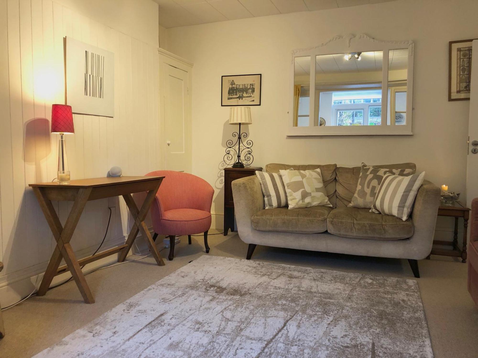Spacious Comfortable Flat With Free Parking In East Finchley, Muswell Hill & Close To Alexandra Palace Londen Buitenkant foto